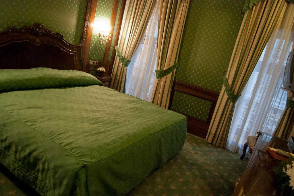 Hotel Casa Capsa Bükreş Dış mekan fotoğraf