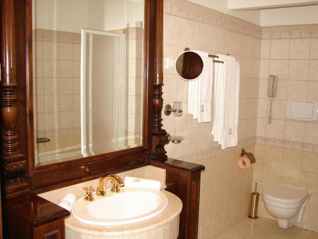 Hotel Casa Capsa Bükreş Dış mekan fotoğraf