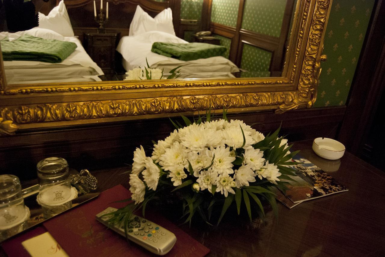 Hotel Casa Capsa Bükreş Dış mekan fotoğraf