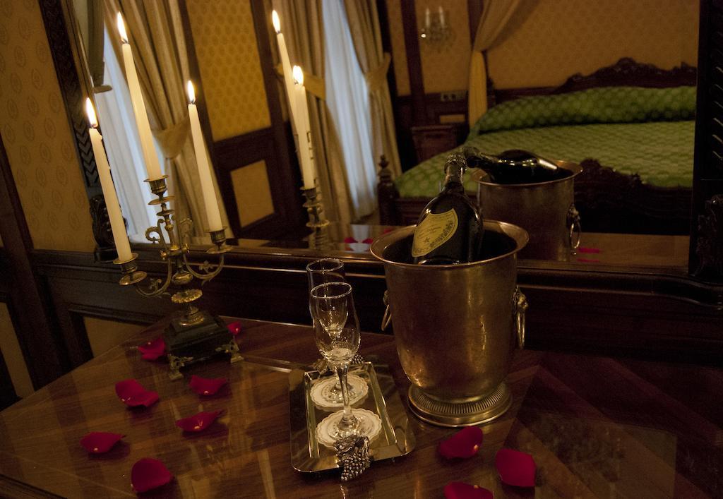 Hotel Casa Capsa Bükreş Dış mekan fotoğraf