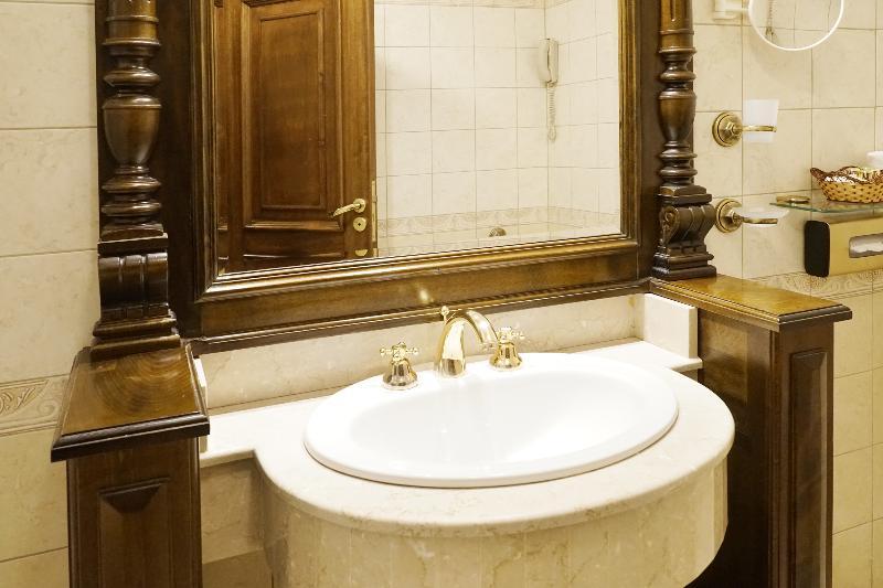 Hotel Casa Capsa Bükreş Dış mekan fotoğraf
